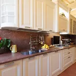 Zefferini Apartment *