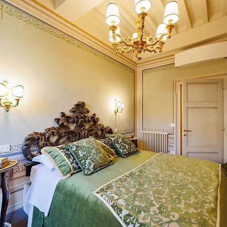 Zefferini Apartment